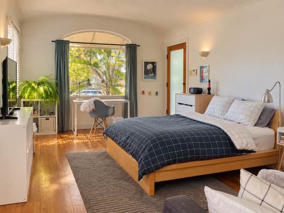 Santa Monica Retreat | Private Pool & Piano - Image 3